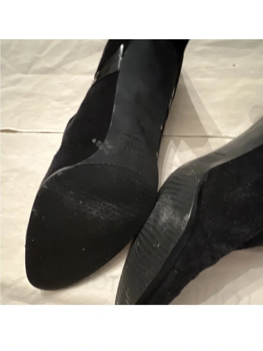 Stuart Weitzman Black Suede Men's Chukka Boots